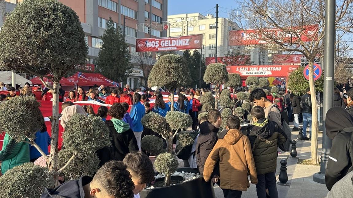 17.Aralık.2023 tarihinde Pazar günü;  Gaziantep' in Kurtuluş günü 25 Aralık 5.Gazi Koşusu ve Halk Yürüyüşü programına katılım sağladık. 